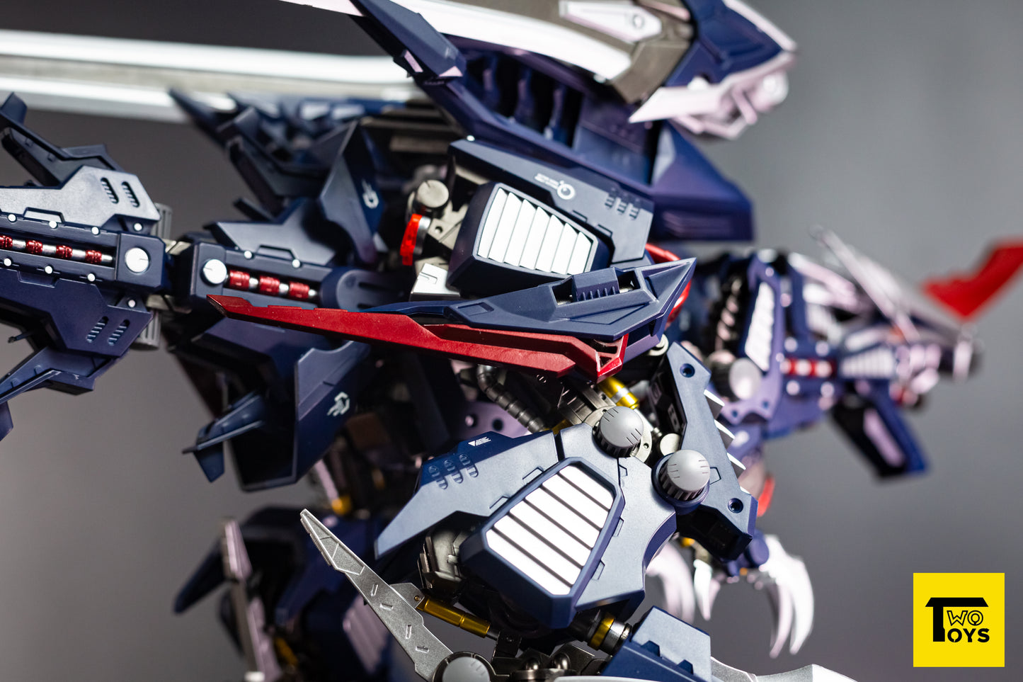 Zoids HMM Geno Ritter Customized from Twotoys
