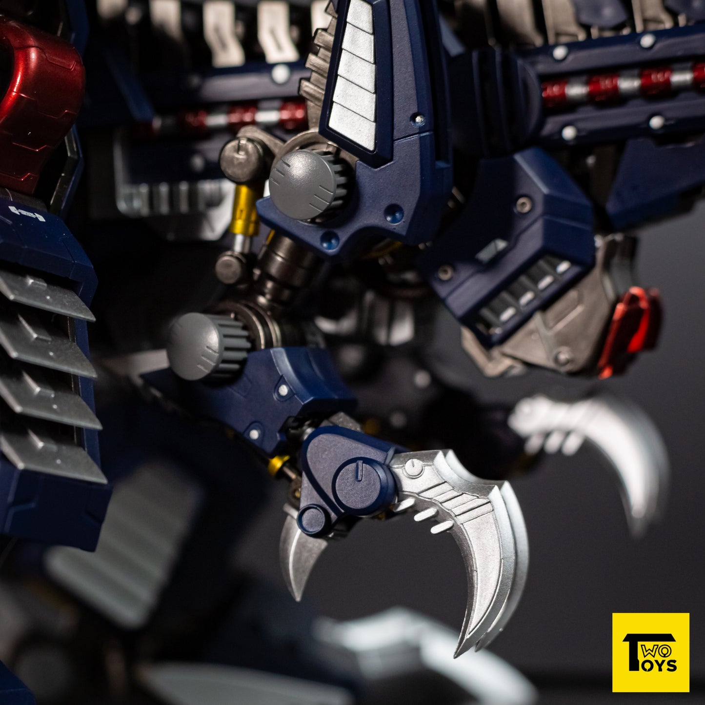 Zoids HMM Geno Ritter Customized from Twotoys