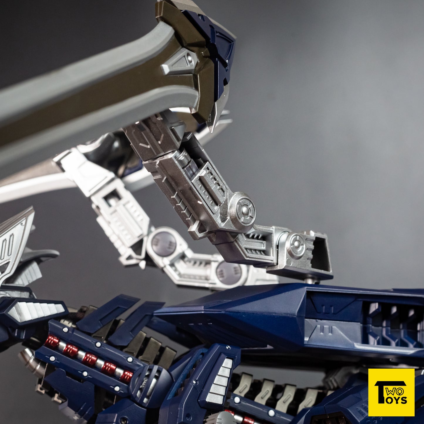Zoids HMM Geno Ritter Customized from Twotoys