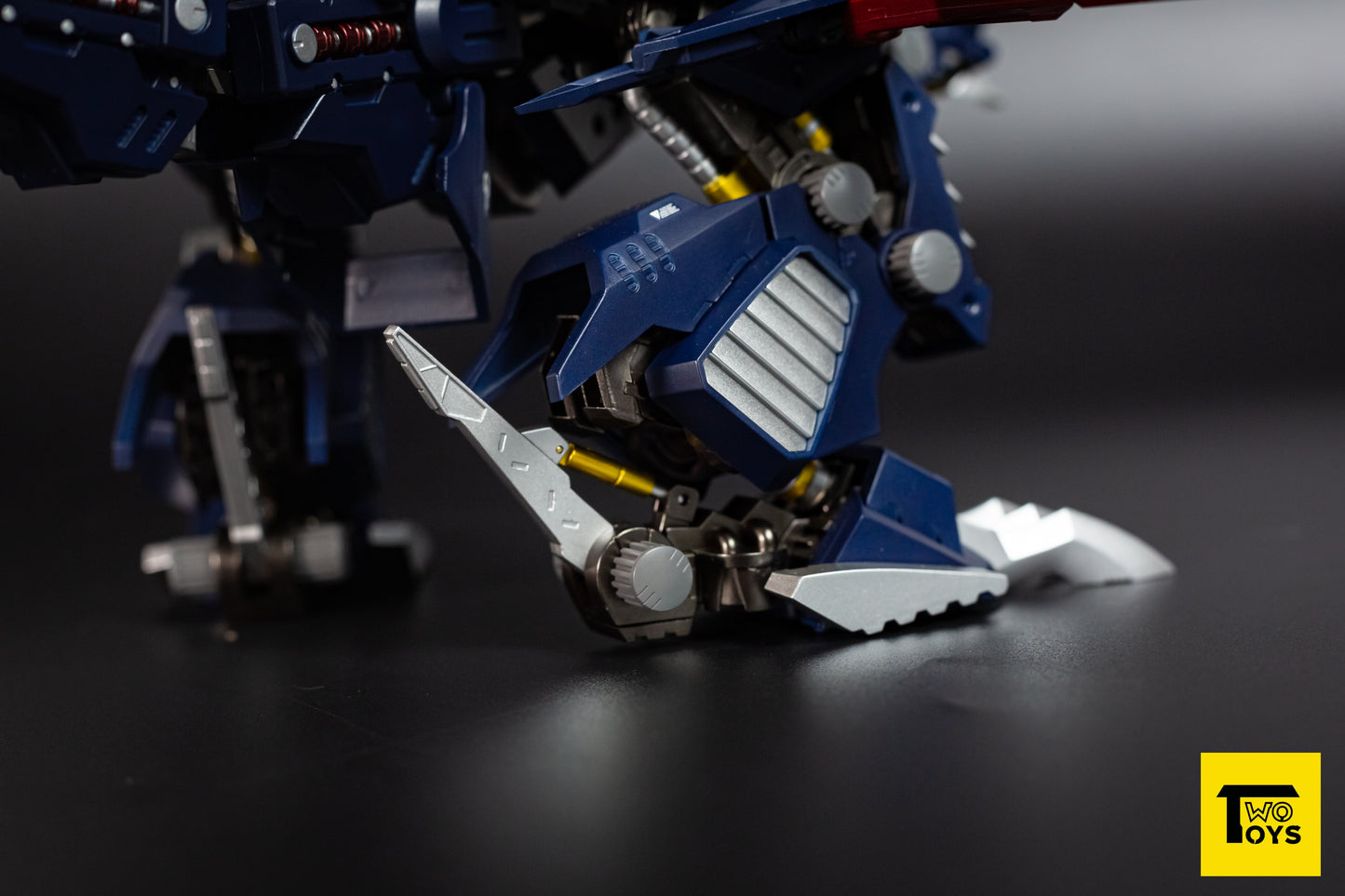 Zoids HMM Geno Ritter Customized from Twotoys