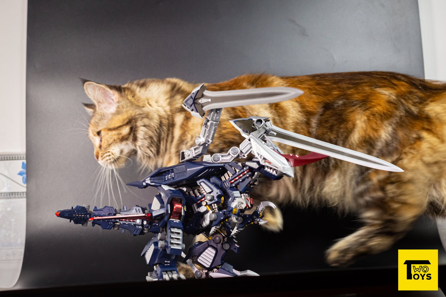 Zoids HMM Geno Ritter Customized from Twotoys