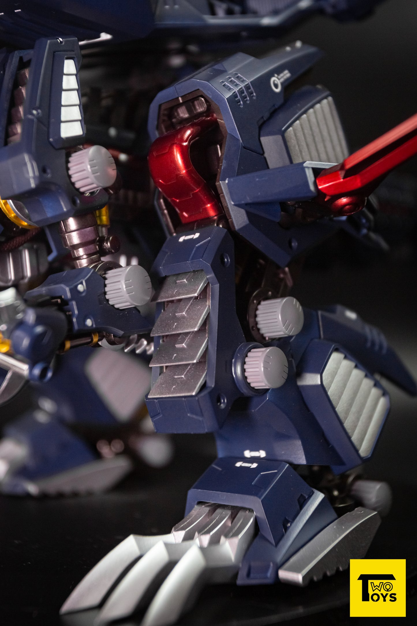 Zoids HMM Geno Ritter Customized from Twotoys
