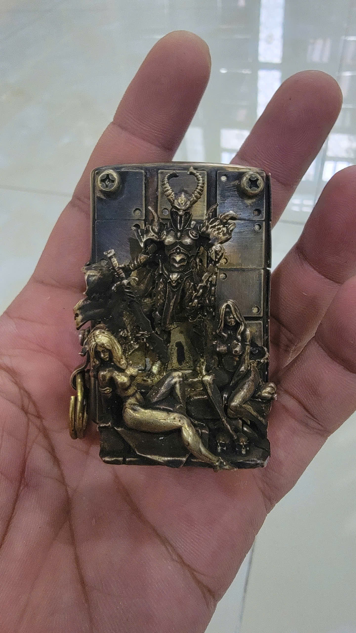 Handcrafted Lighter Shell The Ruler