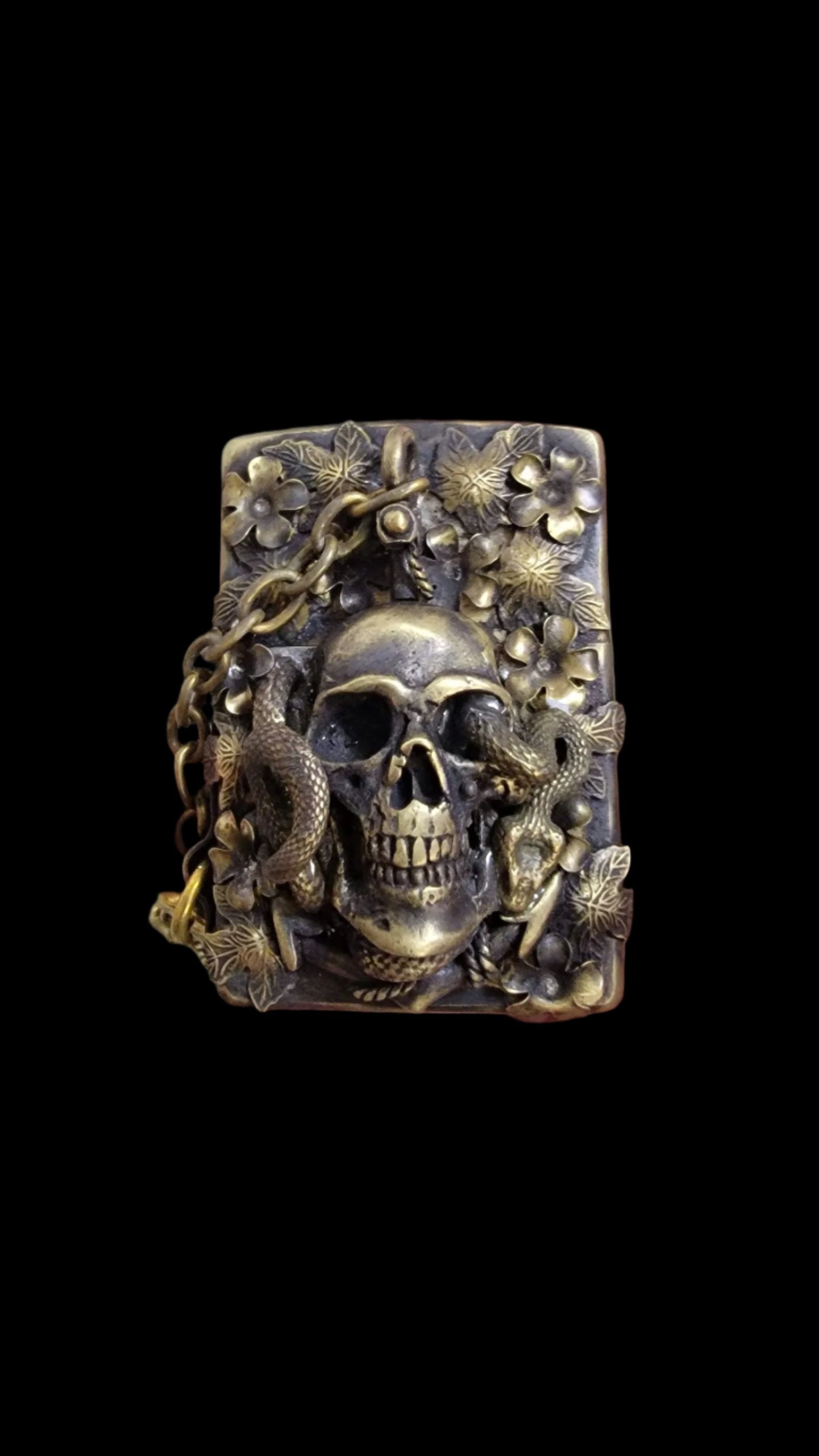 Handcrafted Lighter Shell Skull Anchor Snake