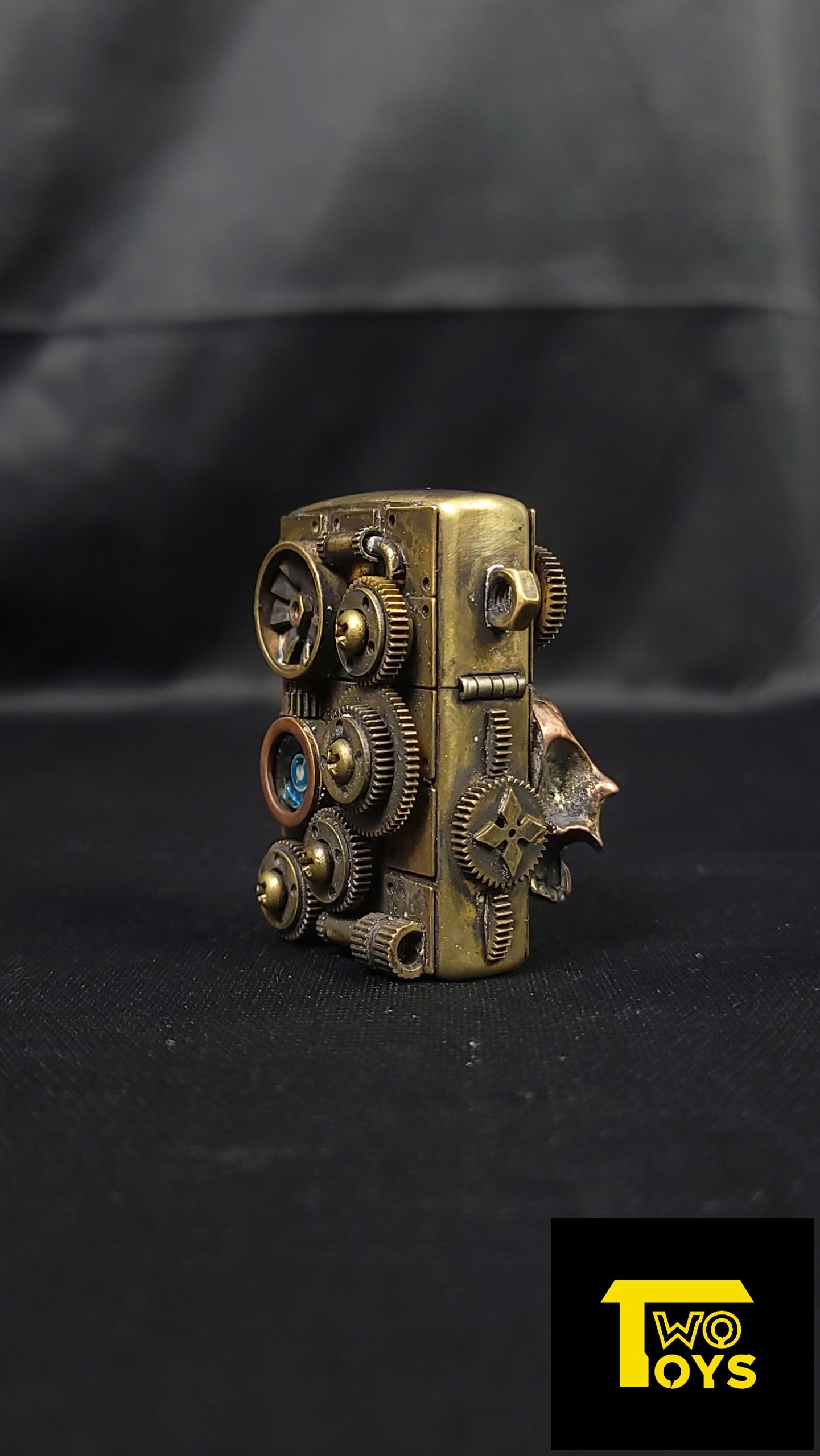 handcrafted-lighter-clockwork-revenant-brass-lighter-shell-twotoys