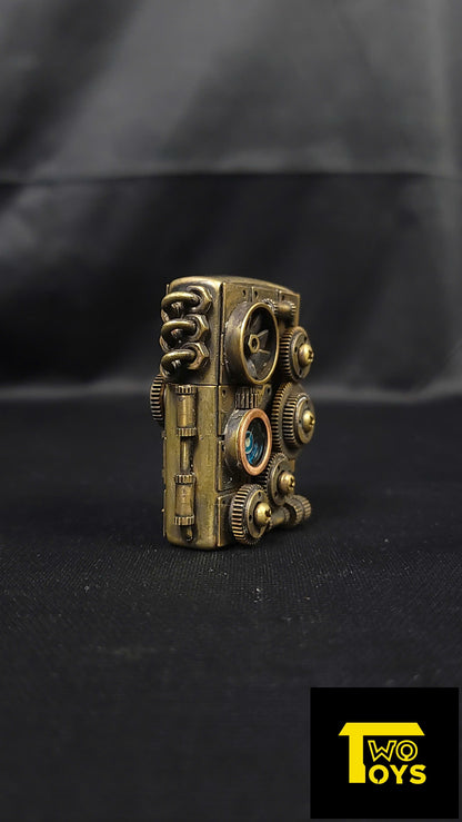 handcrafted-oil-lighters-aetherial-skull-brass-lighter-cover-twotoys